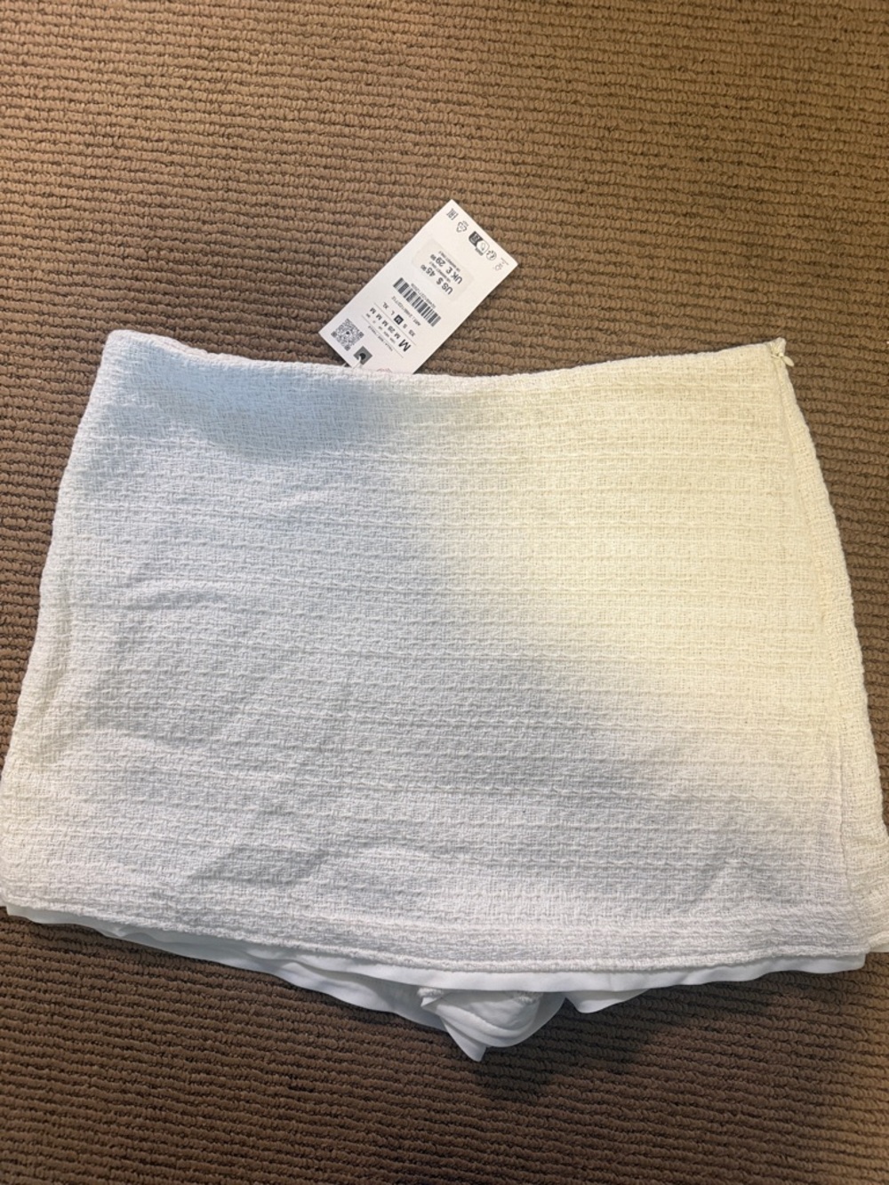 Zara White Textured Mini Skort